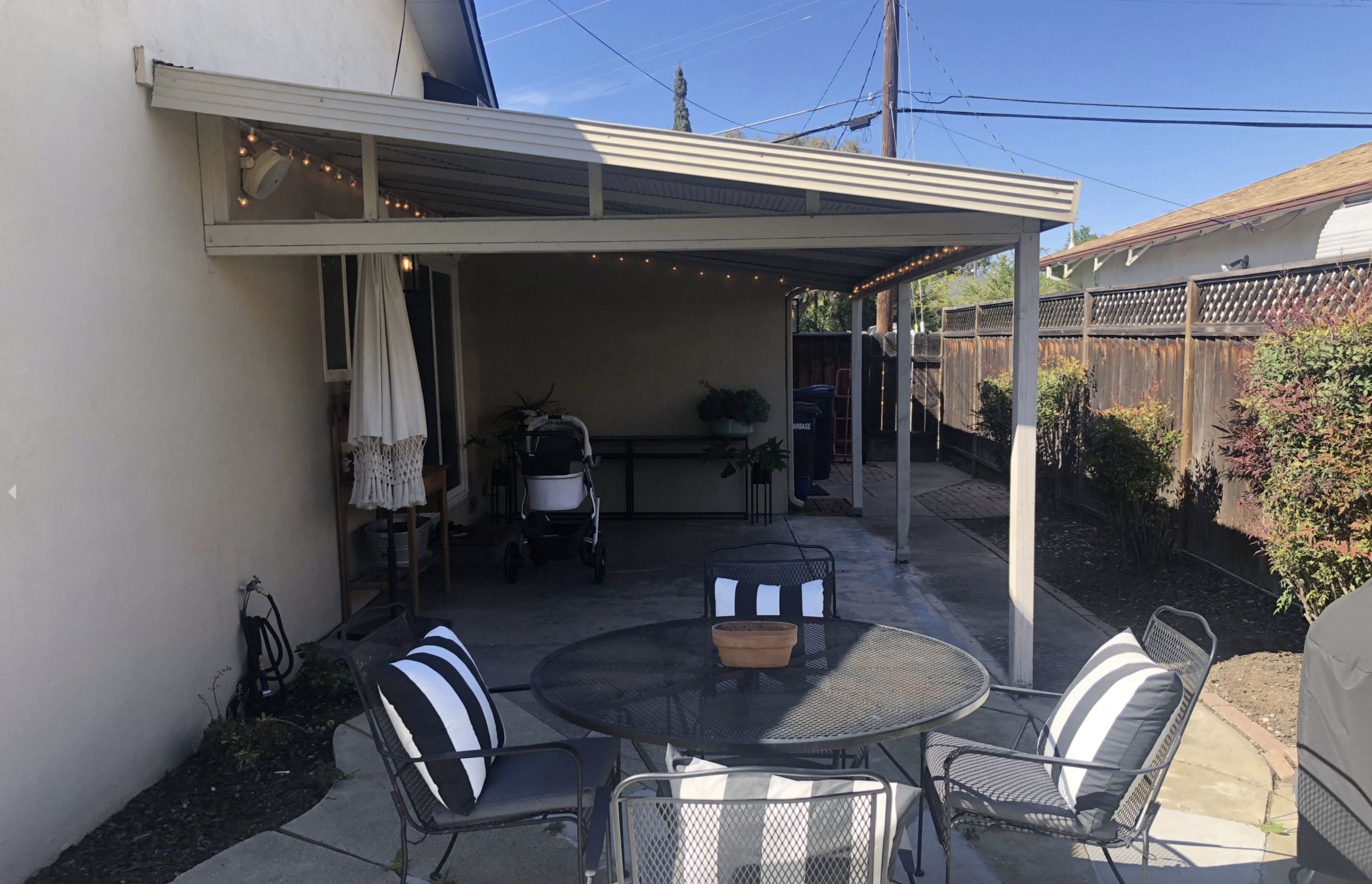 Back yard patio with sitting area